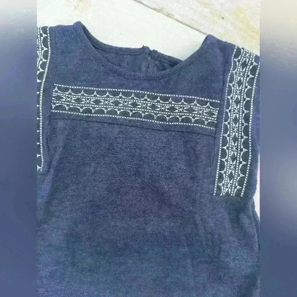 Old Navy Toddler Girls Blue Tribal Print Keyhole Back Short Sleeve Top Size 2T - Picture 2 of 5